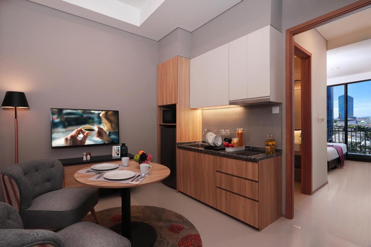 Citadines Gatot Subroto Jakarta Exterior foto